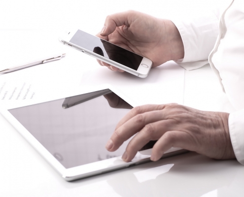 Jacqueline Neuloh, Expertin für zahnärztliche Abrechnung